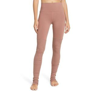 Alo Yoga Goddess Legging in Rosewater Dusty Rose Blush Nude size Medium